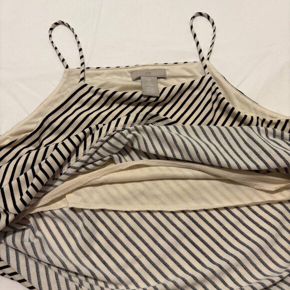 Black and White Top, Size Small, With Lining, Straps Are Not Long, H&M - Picture 3 of 5